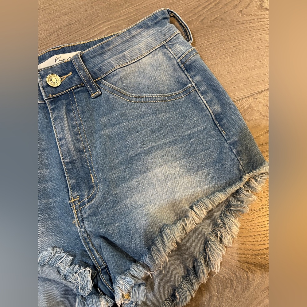 KanCan Blue Denim Frayed Jean Shorts - Size 25 - Picture 3 of 14